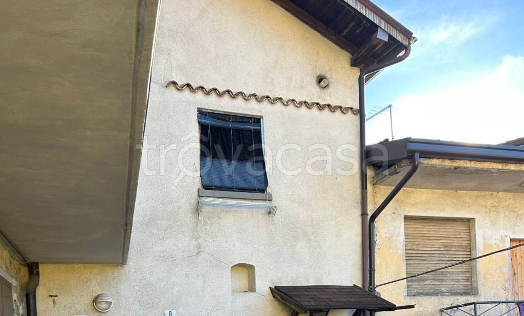 casa indipendente in vendita ad Endine Gaiano