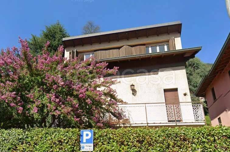 casa indipendente in vendita ad Endine Gaiano