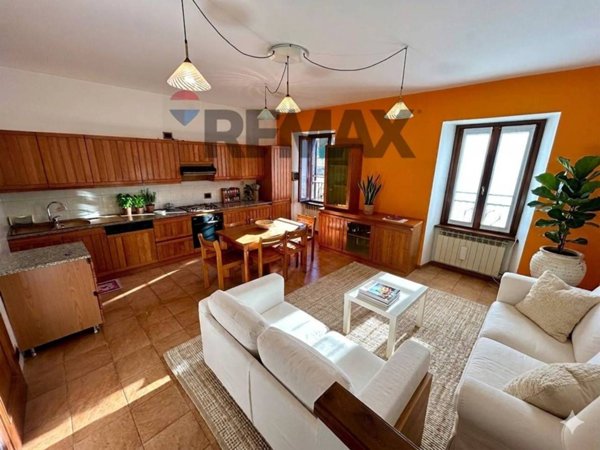 casa indipendente in vendita ad Endine Gaiano