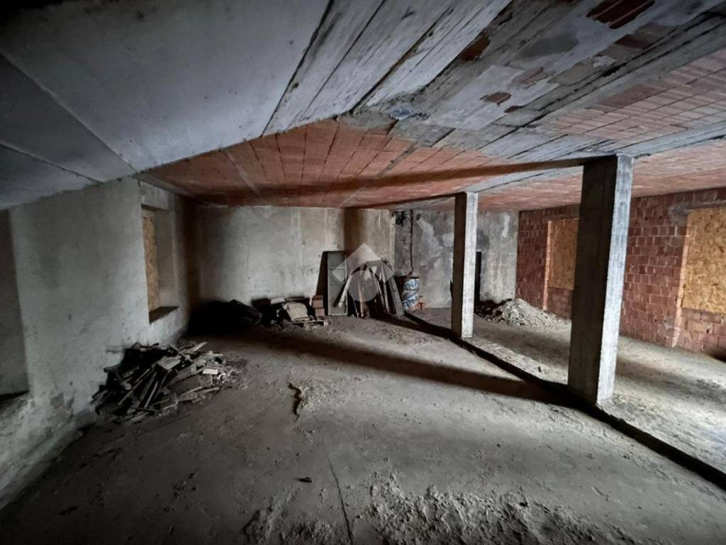 casa indipendente in vendita ad Endine Gaiano