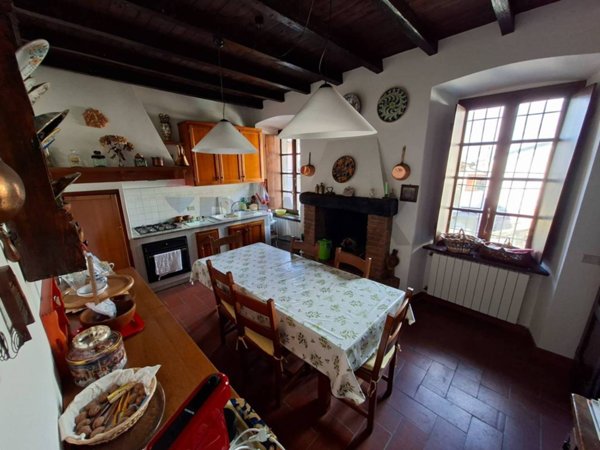 casa indipendente in vendita ad Endine Gaiano in zona Valmaggiore