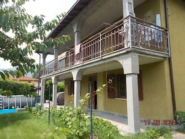 appartamento in vendita ad Endine Gaiano in zona Piangaiano