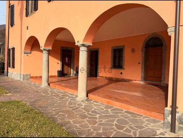 appartamento in vendita ad Endine Gaiano in zona Piangaiano