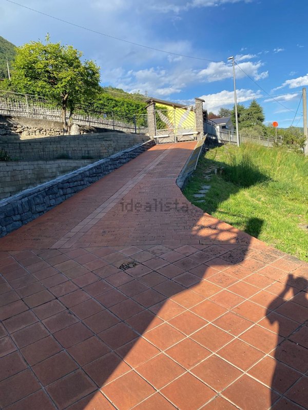 casa indipendente in vendita ad Endine Gaiano