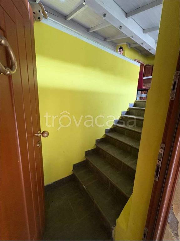 appartamento in vendita ad Endine Gaiano in zona Piangaiano