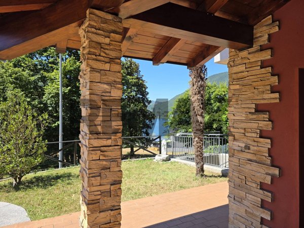 appartamento in vendita ad Endine Gaiano in zona Piangaiano