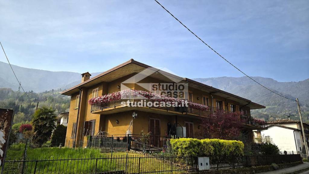 appartamento in vendita ad Endine Gaiano