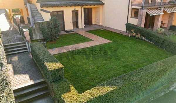 appartamento in vendita ad Entratico