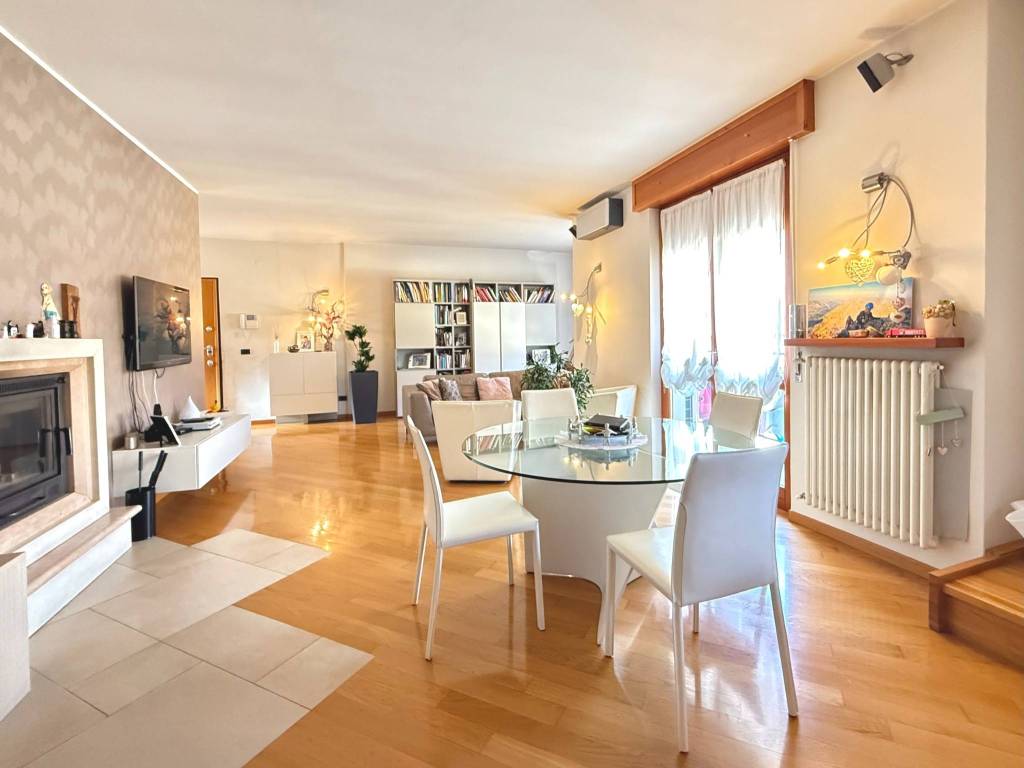 appartamento in vendita ad Entratico