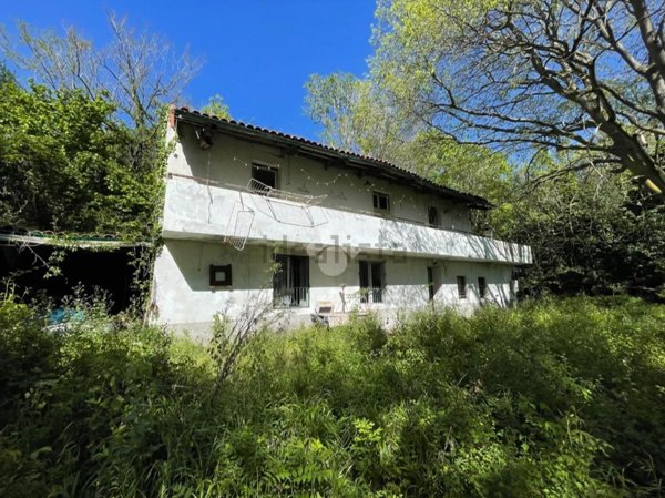 casa indipendente in vendita ad Almese in zona Milanere