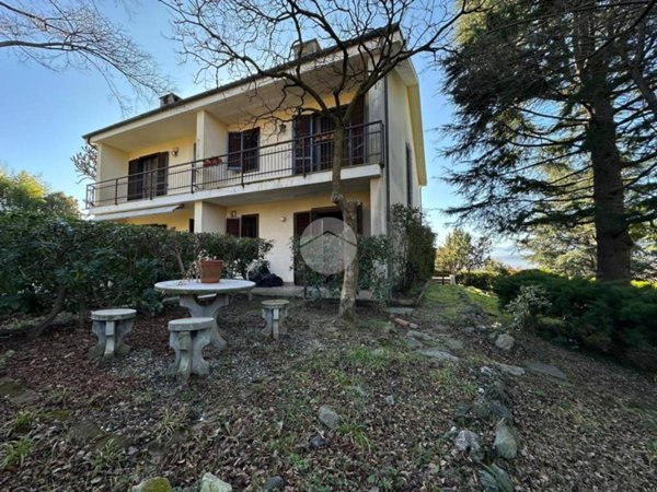 casa indipendente in vendita ad Almese in zona Rivera