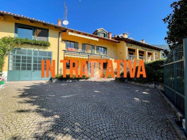 casa indipendente in vendita ad Almese in zona Rivera
