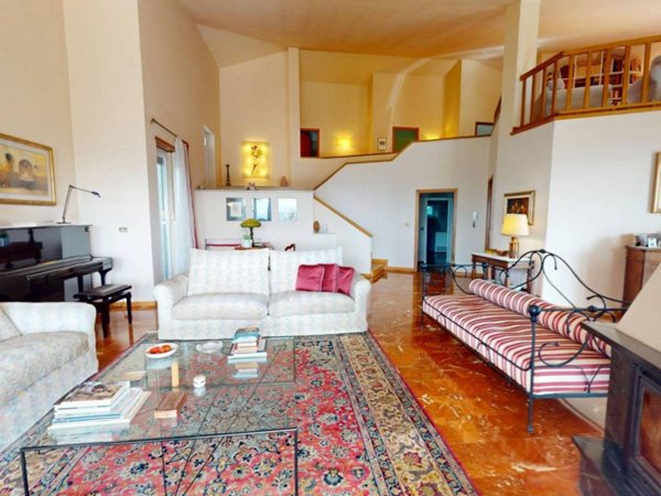 casa indipendente in vendita ad Almese in zona Rivera