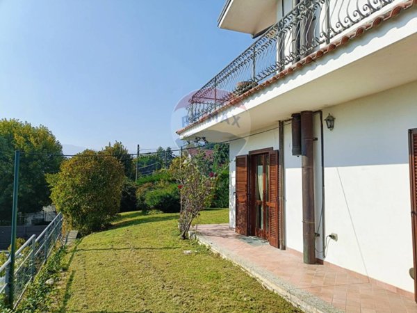 casa indipendente in vendita ad Almese