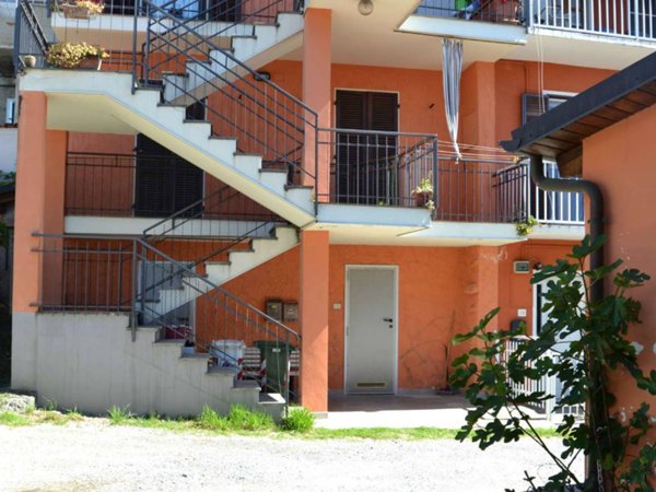 appartamento in vendita ad Almese in zona Rivera