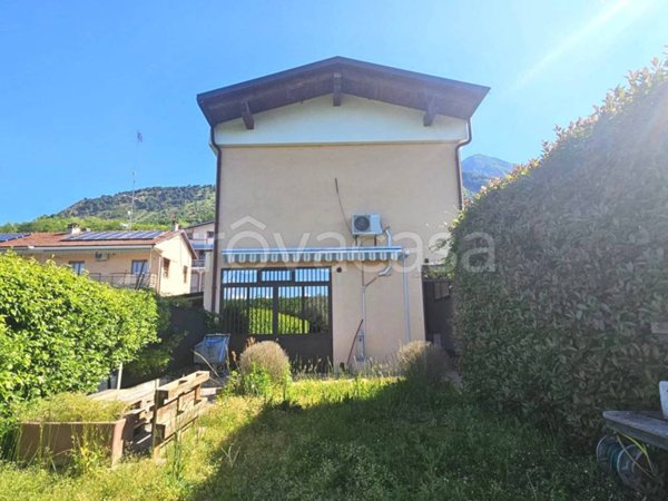 casa indipendente in vendita ad Almese in zona Milanere