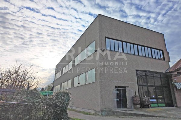 locale commerciale in vendita ad Almese in zona Rivera