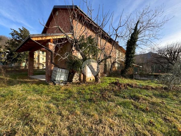 casa semindipendente in vendita ad Almese
