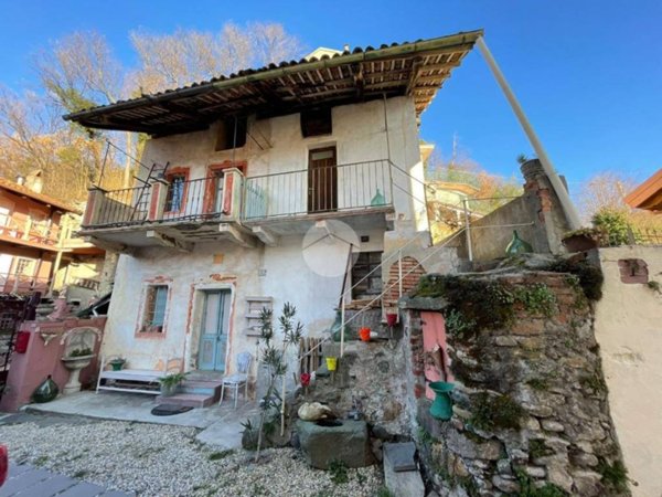 casa semindipendente in vendita ad Almese in zona Rivera