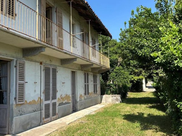 casa indipendente in vendita ad Almese in zona Rivera