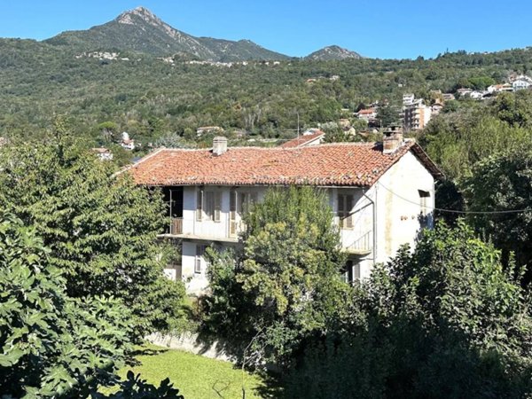 casa indipendente in vendita ad Almese in zona Rivera