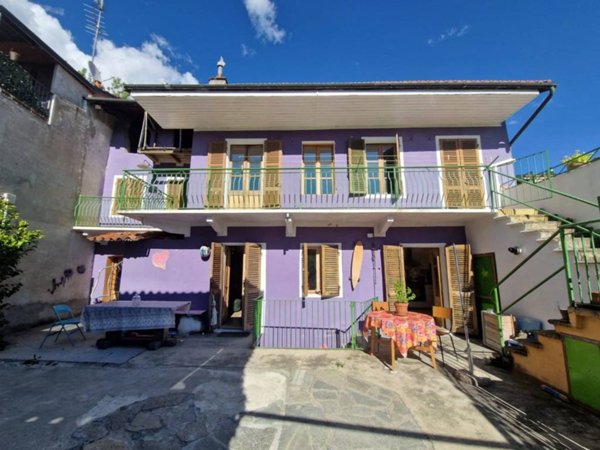 casa indipendente in vendita ad Almese in zona Rivera