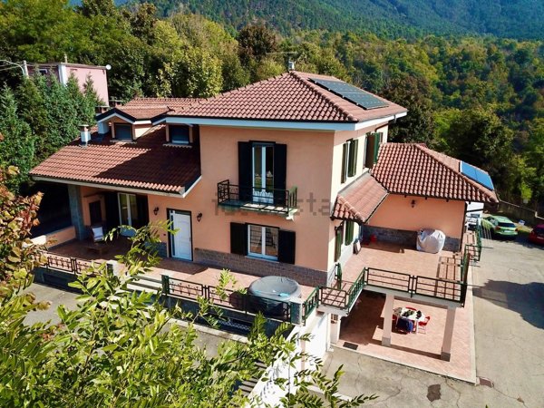 casa indipendente in vendita ad Almese