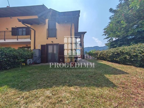 appartamento in vendita ad Almese in zona Rivera