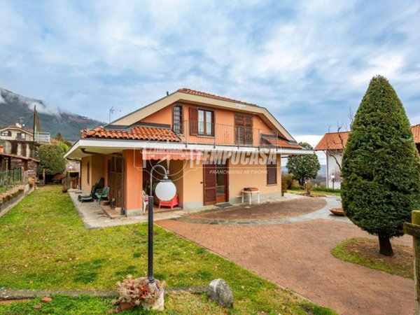 casa indipendente in vendita ad Almese in zona Rivera