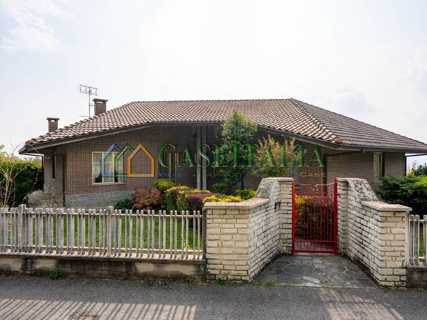 casa indipendente in vendita ad Almese in zona Rivera