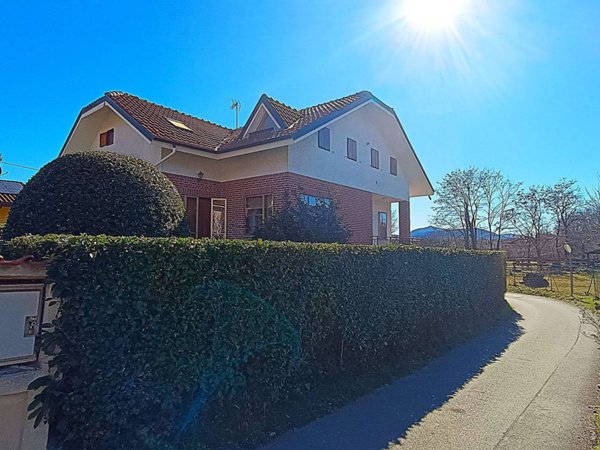 casa indipendente in vendita ad Almese