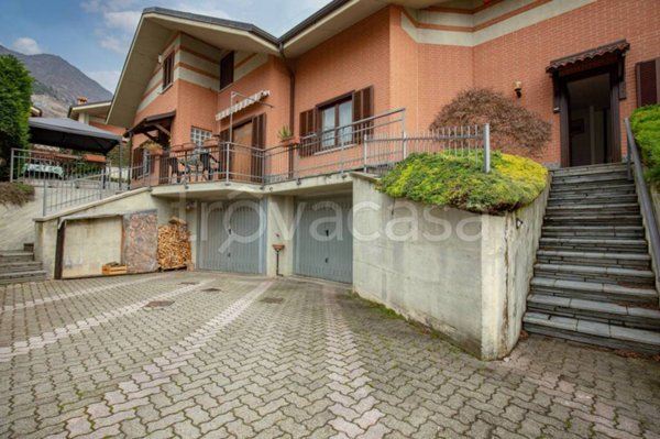 casa indipendente in vendita ad Almese in zona Milanere