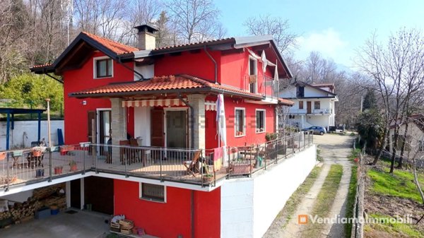 casa indipendente in vendita ad Almese in zona Rivera
