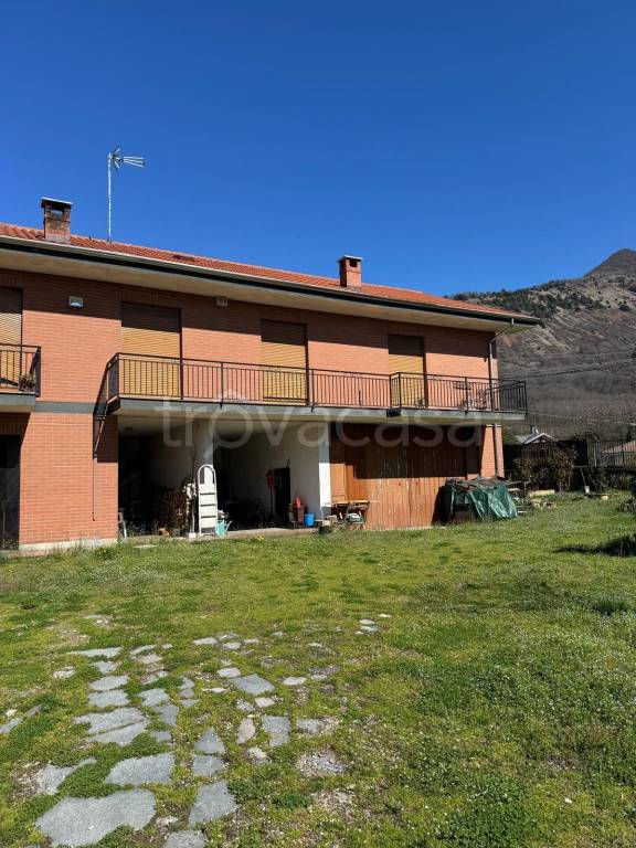 casa indipendente in vendita ad Almese in zona Milanere