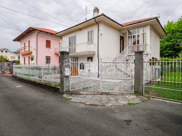 casa indipendente in vendita ad Almese