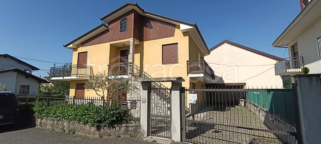 casa indipendente in vendita ad Almese