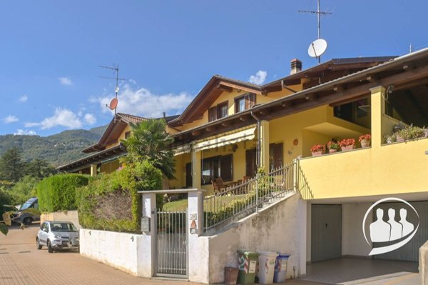 casa indipendente in vendita ad Almese in zona Malatrait