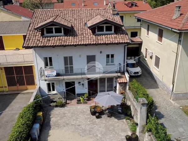 esavano in vendita ad Almese