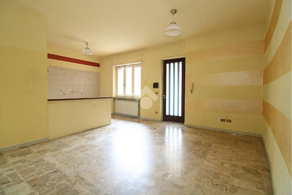 appartamento in vendita ad Almese in zona Malatrait