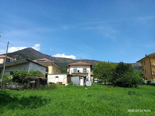 casa indipendente in vendita ad Almese in zona Rivera