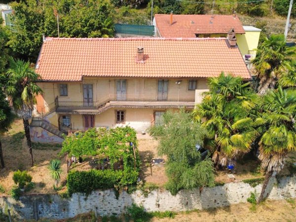 casa indipendente in vendita ad Almese in zona Rivera