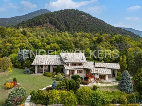 casa indipendente in vendita ad Almese in zona Malatrait