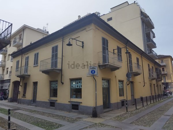 appartamento in vendita ad Almese in zona Rivera