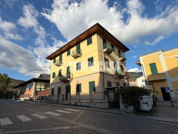 appartamento in vendita ad Almese in zona Malatrait