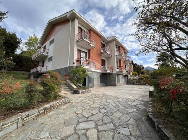 appartamento in vendita ad Almese in zona Malatrait