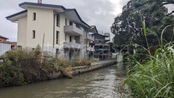 appartamento in vendita a Fara Gera d'Adda