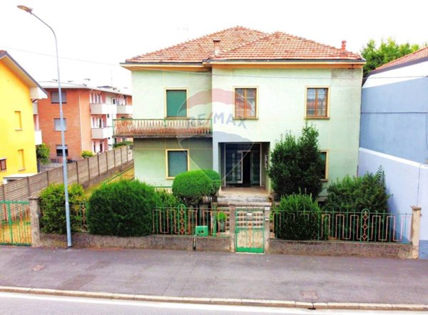 casa indipendente in vendita a Fara Gera d'Adda