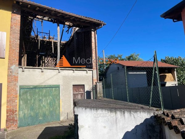 appartamento in vendita a Fara Gera d'Adda