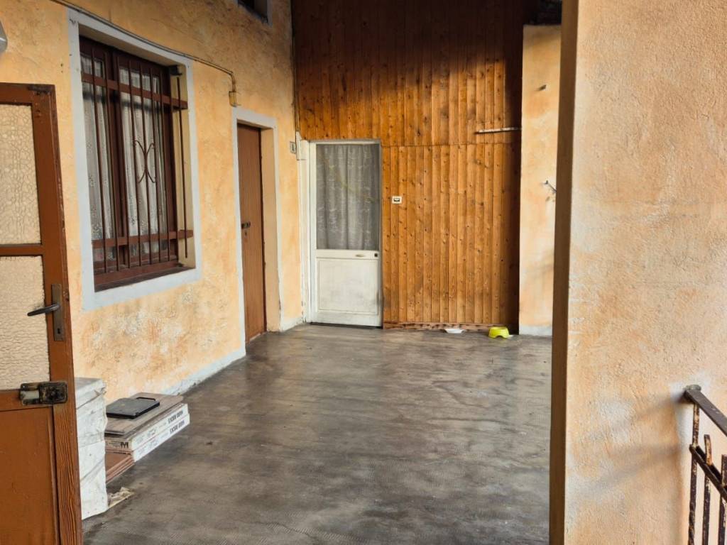 appartamento in vendita a Fara Gera d'Adda