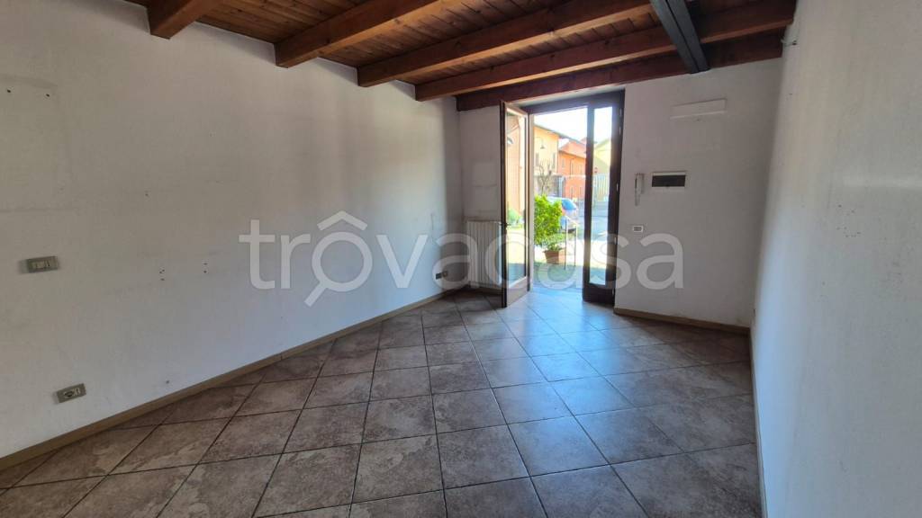 appartamento in vendita a Fara Gera d'Adda